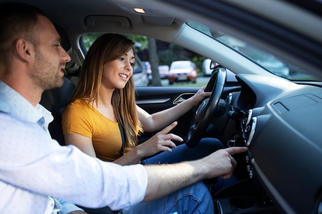 Qualities to Look for in a Good Driving Instructor